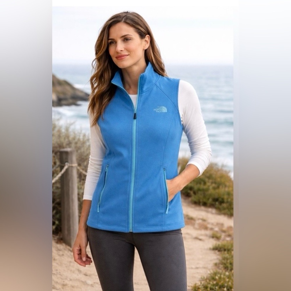 The North Face Women’s Blue Vest (S)